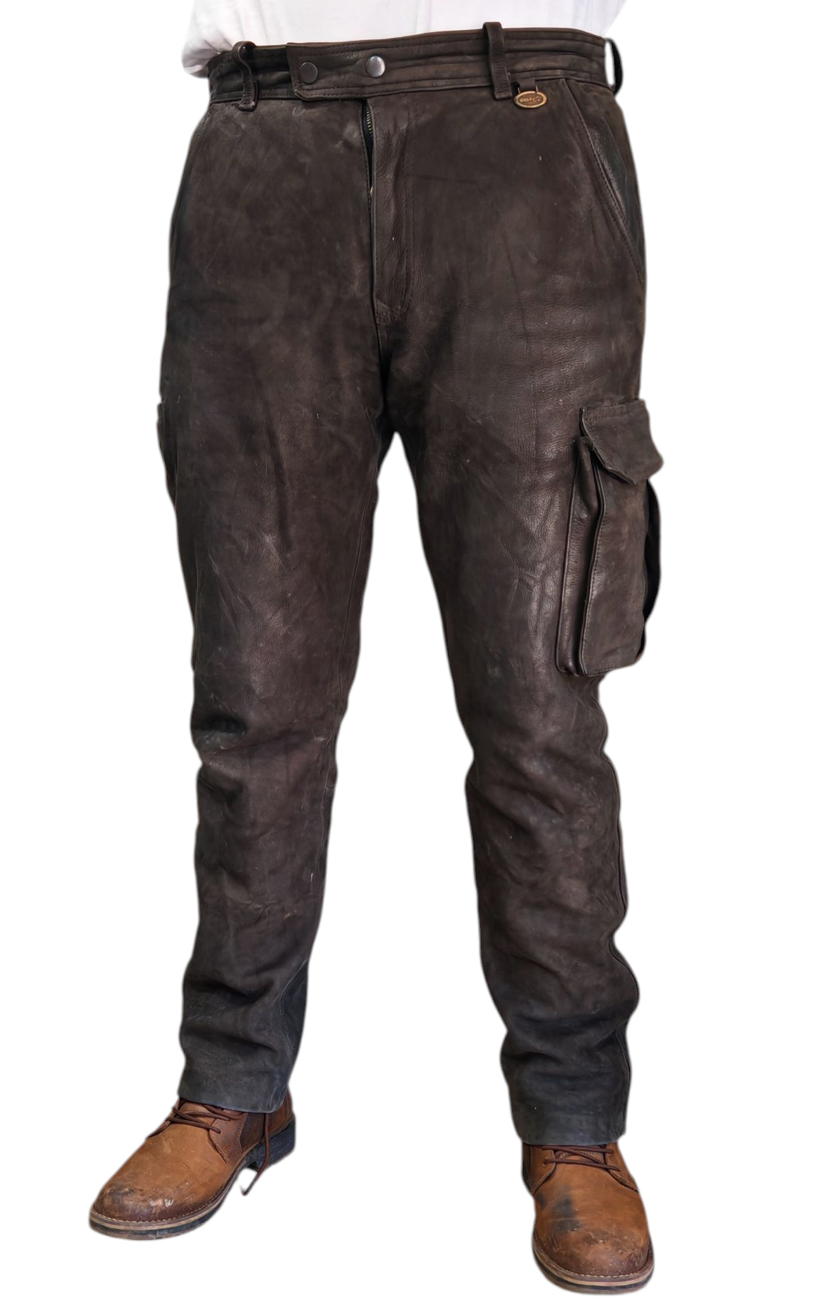 Pantalón en cuero Nobuk